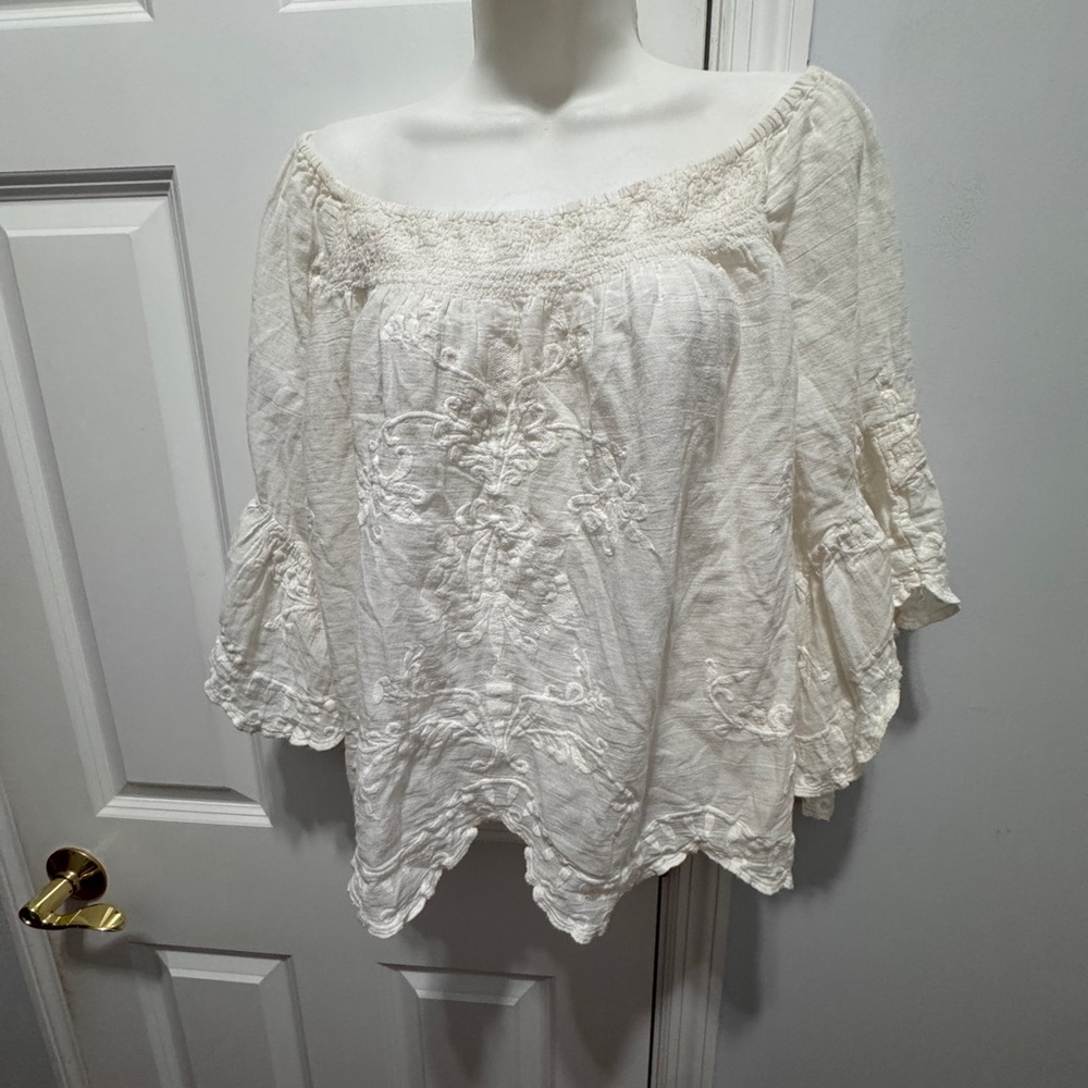 Cream Blouse with Elegant Design